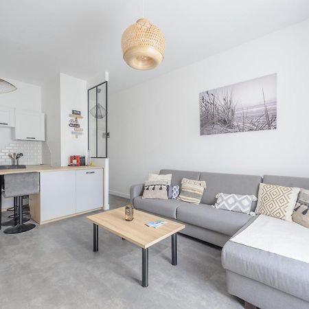 Studio Renove Au Coeur De La Rochelle, Marche A 25M, 2 Personnes, Wifi - Fr-1-535-43 La Rochelle  Exterior photo